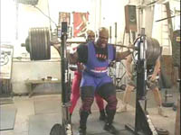 Ronnie Coleman Squats 800LBS